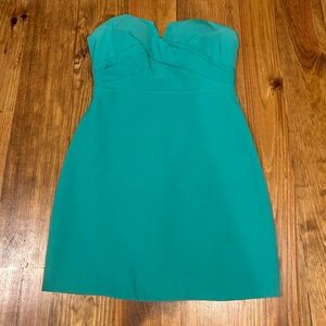 DO-BE Strapless Green Dress